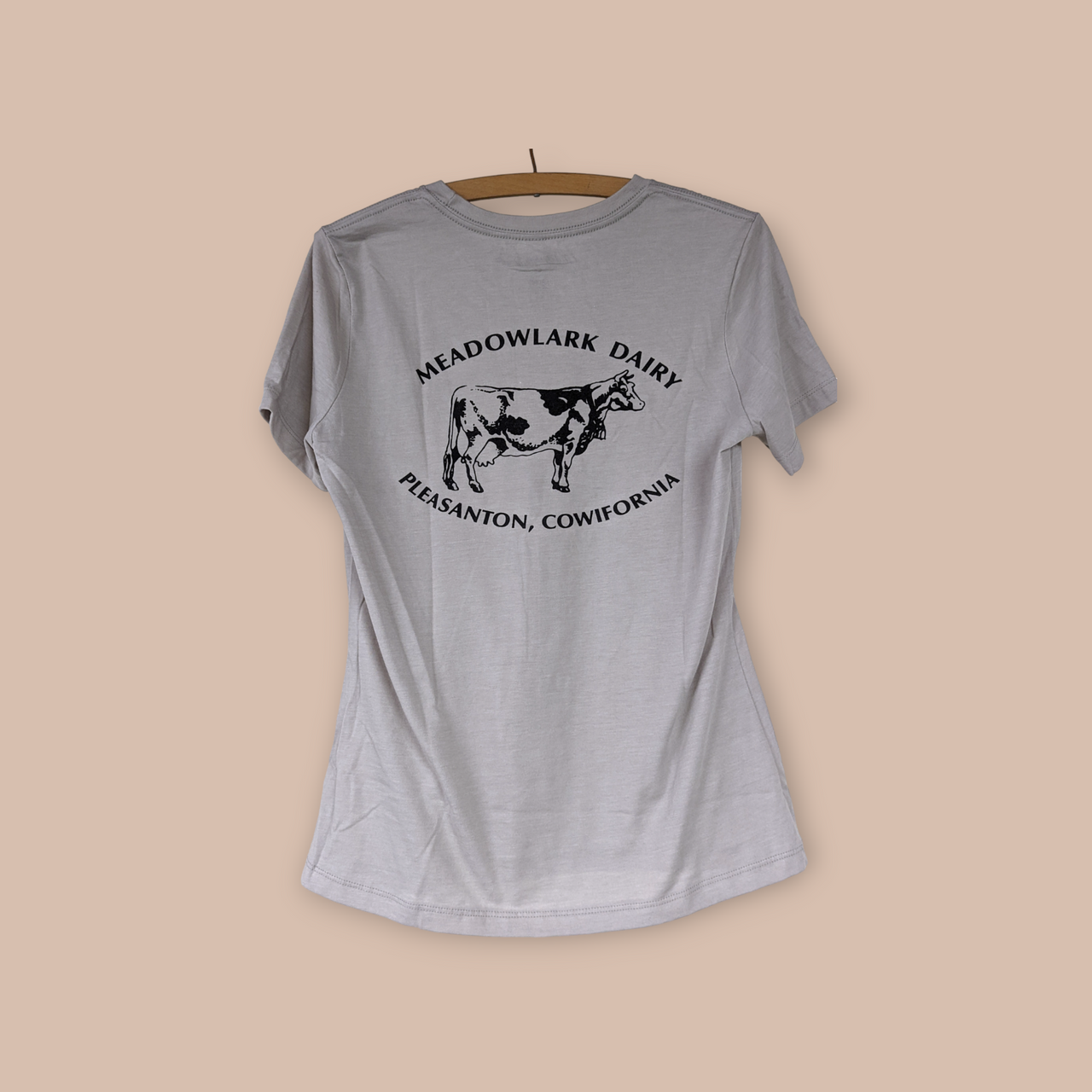 Womens - Standing Cow Shirt