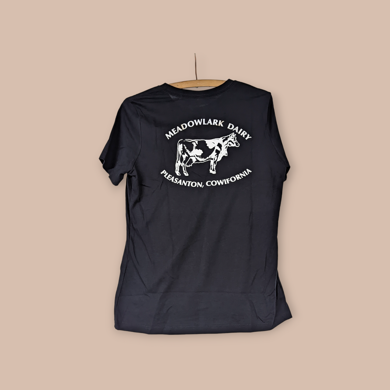 Womens - Standing Cow Shirt